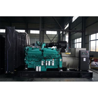 900kw重慶康明斯柴油發(fā)電機(jī)組-重慶康明斯12缸柴油機(jī)KTA38-G5柴油發(fā)電機(jī)組,缸徑/行程：159/159mm,柴油發(fā)電機(jī)組水冷發(fā)動(dòng)機(jī)功率970KW,柴油發(fā)電機(jī)組配套馬拉松斯坦福發(fā)電機(jī)。廠價(jià)直銷歡迎選購：13773399855。