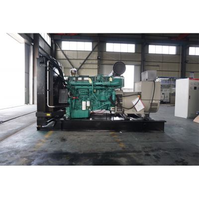 500kw沃爾沃柴油發(fā)電機(jī)組-沃爾沃6缸柴油機(jī)TWD1643GE柴油發(fā)電機(jī)組,缸徑/行程：144/165mm,柴油發(fā)電機(jī)組水冷發(fā)動(dòng)機(jī)功率560KW,柴油發(fā)電機(jī)組配套馬拉松斯坦福發(fā)電機(jī)。廠價(jià)直銷歡迎選購(gòu)：13773399855。