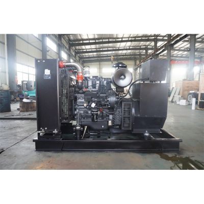 100kw上柴股份柴油發(fā)電機(jī)組-上柴股份4缸柴油機(jī)SC4H160D2柴油發(fā)電機(jī)組,缸徑/行程：105/124mm,柴油發(fā)電機(jī)組水冷發(fā)動(dòng)機(jī)功率116KW,柴油發(fā)電機(jī)組配套馬拉松斯坦福發(fā)電機(jī)。廠價(jià)直銷(xiāo)歡迎選購(gòu)：13773399855。