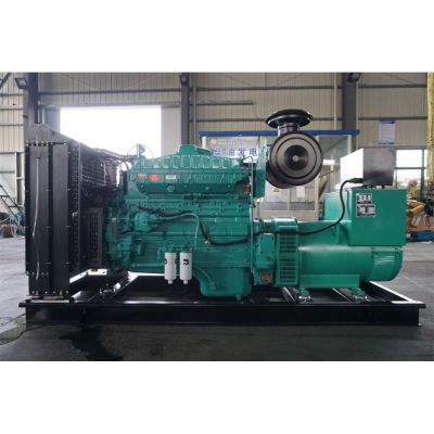 300kw重慶康明斯柴油發(fā)電機(jī)組-重慶康明斯6缸柴油機(jī)NTA855-G2柴油發(fā)電機(jī)組,缸徑/行程：140/152mm,柴油發(fā)電機(jī)組水冷發(fā)動(dòng)機(jī)功率321KW,柴油發(fā)電機(jī)組配套馬拉松斯坦福發(fā)電機(jī)。廠價(jià)直銷歡迎選購(gòu)：13773399855。
