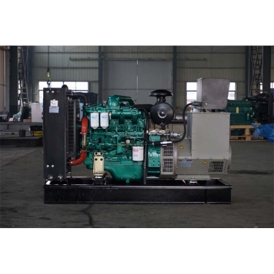 60kw玉柴柴油發(fā)電機(jī)組-玉柴4缸柴油機(jī)YC4D105-D34柴油發(fā)電機(jī)組,缸徑/行程：108/115mm,柴油發(fā)電機(jī)組水冷發(fā)動(dòng)機(jī)功率77KW,柴油發(fā)電機(jī)組配套馬拉松斯坦福發(fā)電機(jī)。廠價(jià)直銷(xiāo)歡迎選購(gòu)：13773399855。